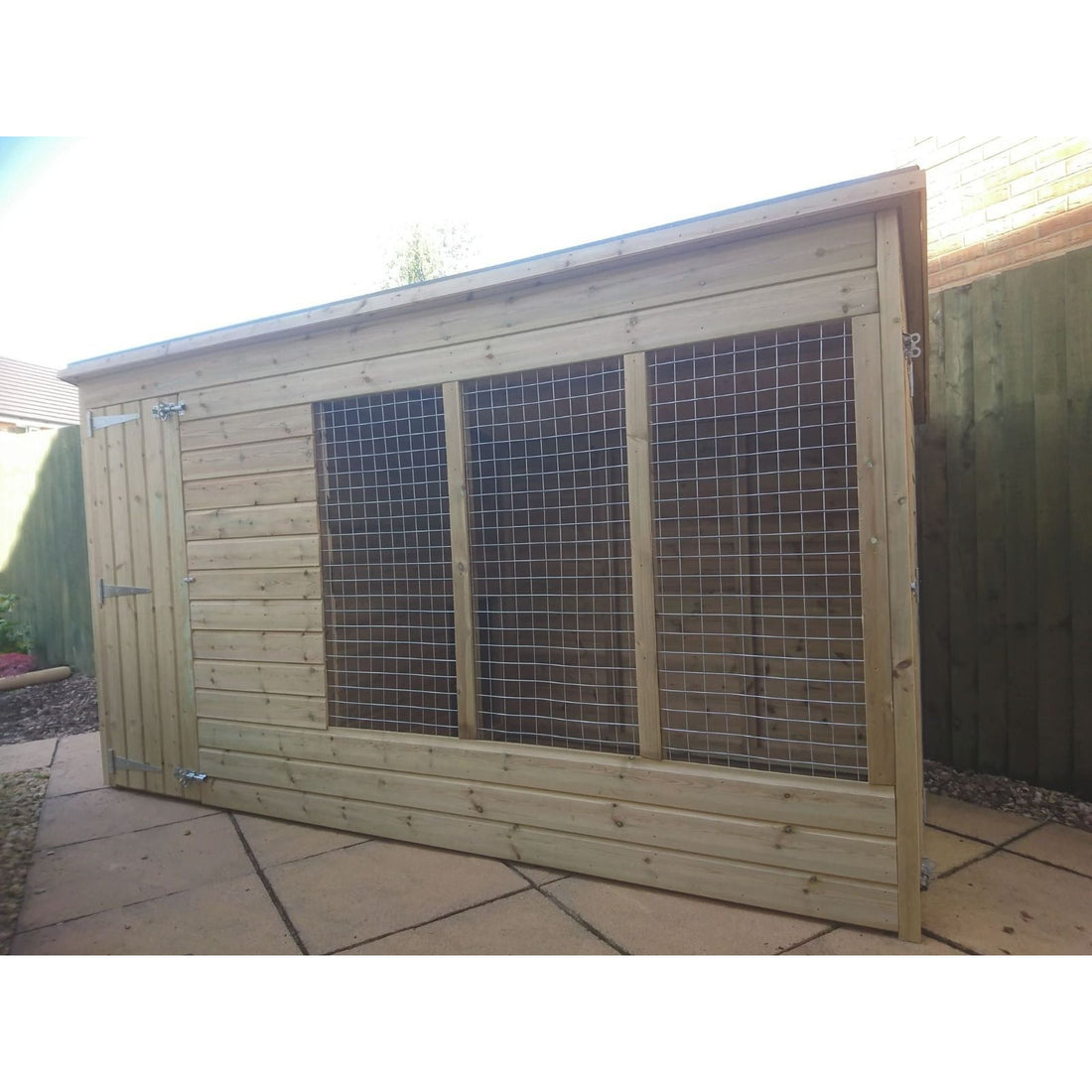 Astonia Dog Kennel and Run - Fitted - 12 sizes